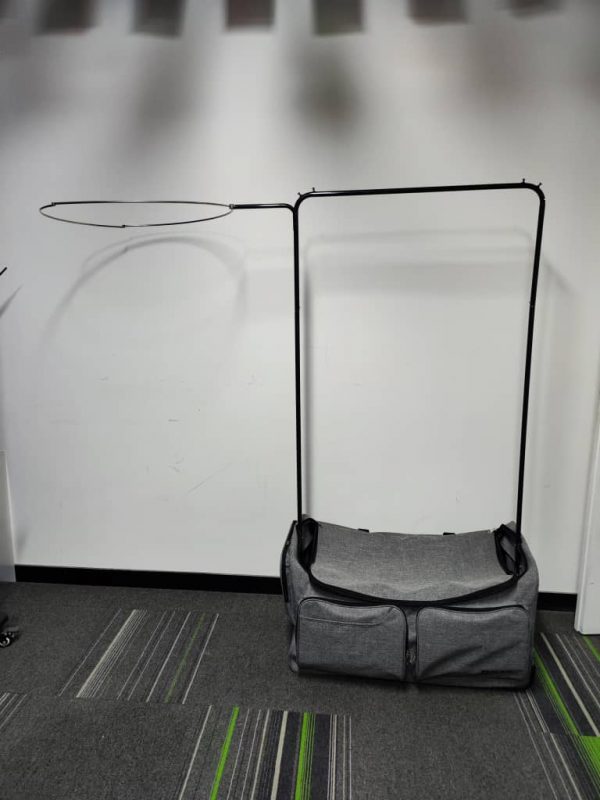Changing Curtain - Image 2